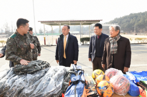 경주시 금성회, 설 명절 군․경 위문품 전달