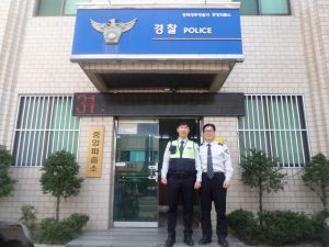 경주경찰서, 길 잃은 90대 치매노인 가족 품으로 보내 
