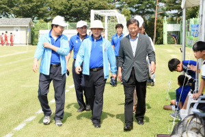 최양식 경주시장, 화랑대기 유소년 축구경기장 격려 방문 