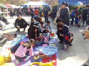 경주시새마을회 ˝알뜰마당.산교육의 장˝ 사랑나눔 벼룩장터 