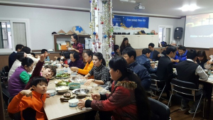 경주경찰서, 외국인과 함께하는 설맞이 `전통음식 만들기` 행사 개최 