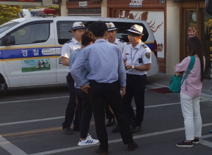 경주경찰서, 관광경찰팀 무자격 가이드 적발 