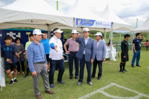경주시의회, 화랑대기 전국유소년축구대회 경기장 방문 