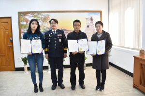 경주경찰서, 중요범인 검거 기여 주민에 감사장 수여 