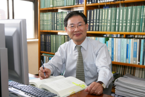 한국문인협회 경주지부 신임지부장, 박완규 수필가 피선 