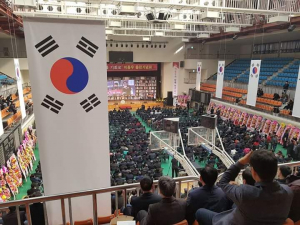 이동우 경주시장 예비후보 `경주, 위기를 기회로` 출판기념회 `대성황` 