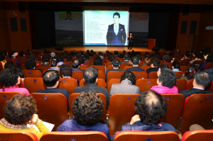 경주시, 제139회 화백포럼 방송인 김현욱 초청 특강 