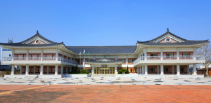 경주시 `시민 중심 행복도시 활짝` 평생학습가족센터 준공 