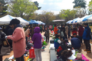 경주시 새마을회 ‘경주시민 사랑나눔 벼룩장터’ 개장 