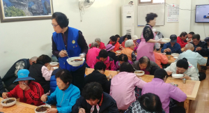 바르게살기운동 경주시협의회, 무료급식 봉사활동 전개 