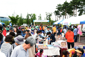 경주시 새마을회, 시민들과 함께 한 ‘사랑나눔 벼룩장터’ 성황