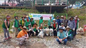 경주시 건천읍 새마을협의회.부녀회, 환경정화활동 `구슬땀` 