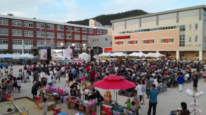 경주시 용강동청년회 ‘주민 화합의 한마당 동민 노래자랑대회’ 대성황 