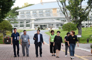 경주시 주낙영 시장, 동궁원 현장 찾아 새로운 관광트랜드에 맞는 변화와 혁신 강조 