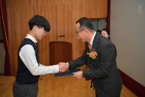 한수원 월성원자력본부, 지역 청소년 인재 육성 장학금 전달 