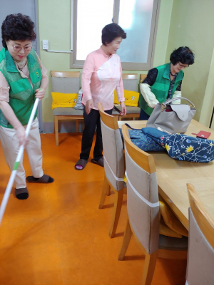 경주시 중부동 새마을부녀회, 동방지역아동센터 위문 