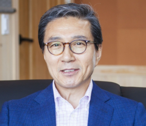 2020년 총선 하마평 인물을 집중 조명한다!! 돌아온 이회창 키즈 ˝이채관 교수˝
