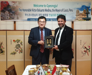 경주시, 페루 쿠스코시의 빅터 볼루아르테 메디나 시장 방문 