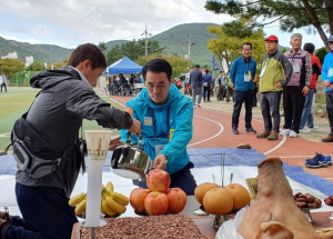 월성중. 경주정보(상업)고 총동창회 제22회 전국동문가족등반대회 `대성황`