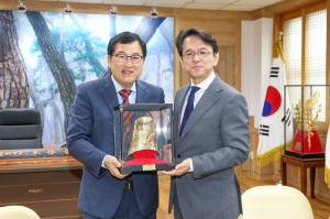 주낙영 경주시장, 마루야마 코헤이 주부산일본국총영사 접견 