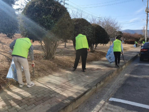 경주시 선관위 `깨끗한 선거. 깨끗한 자연` 환경정화 봉사활동 펼쳐 