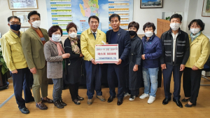 경주시 안강읍, 단체장협의회 코로나19 극복 `마스크 5,000매` 기탁 
