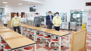 경주시, 고3 등교 개학 첫날 `학교 방역현장 점검` 