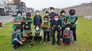 경주시 중부동, 새마을부녀회 경주읍성 일대 환경정비 