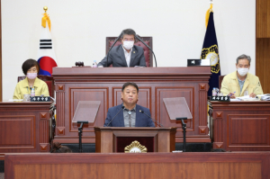 경주시의회, 한영태 의원 5분 자유발언 ˝공무원 동원 의정활동 방해 공식적인 사과 요구˝