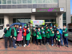 경주시 동천동, 새마을회 훈훈한 `사랑의 연탄배달` 
