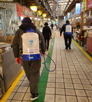 경주시 성건동, 자율방재단 중앙시장 방역소독