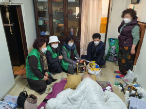 경주시 중부동, 저소득가정 방문 `안부 살펴` 