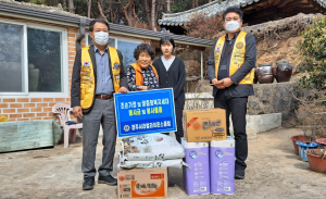경주시 와동읍, 서라벌라이온스클럽 `조손가구 지원` 따뜻한 나눔 
