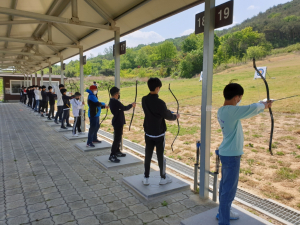 경주시, 화랑마을 `소확행 이벤트` 국궁 체험 