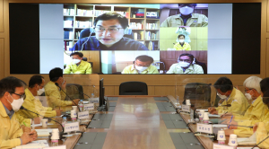 주낙영 경주시장, 자가격리 `화상회의 통해 시정 공백 최소화` 
