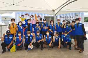 경주시 안전보안관, 코로나19 예방접종센터 지원 `자원봉사` 