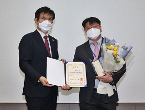 경주시의사회 이길호 회장, 국무총리 표창 수상 