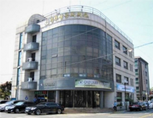 경주상공회의소, 코로나 19 최절정 시국에 열차타고 부산행 행사 `비난 봇물`
