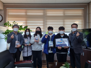 경주 양성자과학연구단, 건천읍 3개 학교에 교육물품 기부 