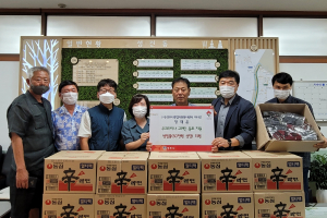 정재윤 경주시 종합자원봉사센터 이사장, 우크라이나 고려인 동포 지원 생필품 기탁