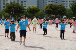 경주 금장초등학교 `책가방 없는 날` 운영