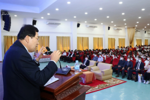 주낙영 경주시장, 캄보디아 방문 2일차 ˝국립대학 강연. 프놈펜 주지사 예방˝