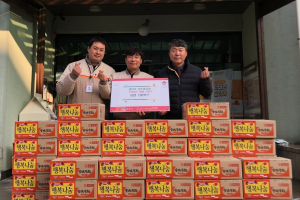 경주시 용강동, 탑마트 경주 용강점 저소득층 지원 `사랑담은 라면 100상자` 기탁