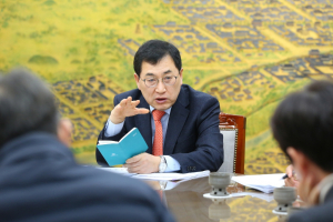 주낙영 경주시장, 간부회의 주재 “중점사업 성공위해 총력 기울여야”