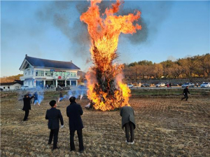 경주시 보덕동, 정월대보름 `무사안녕기원제. 달집태우기`