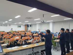 경주시 현곡면, 현곡농협 노래교실 개강 ˝APEC 정상회의 경주유치 릴레이 지지 선언˝