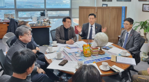 경주시, 안강읍 포사격장 이전 추진위원회 `신원식 국방장관 면담`