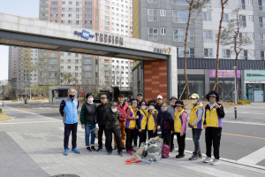 경주시 용강동, 두산위브트레지움 경로당 환경정비활동 전개