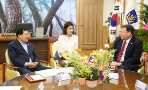 경주시, 놀란 바크하우스 주부산 미국영사관 영사 일행 방문
