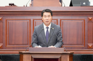 경주시의회, 제284회 임시회 김동해 의원 ˝소나무 재선충 방재 위한 혼효림 육성 및 대체수종 전환˝ 주문